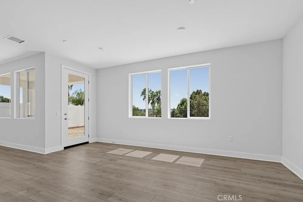 462 Citrus Oak Road