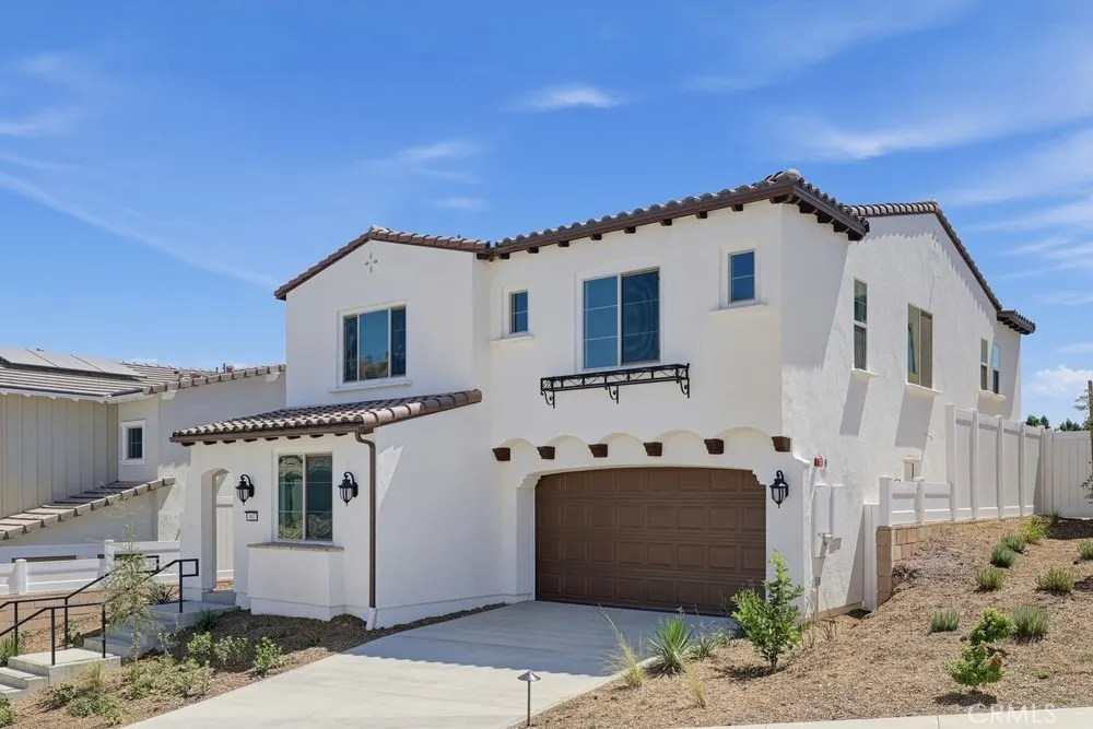 462 Citrus Oak Road