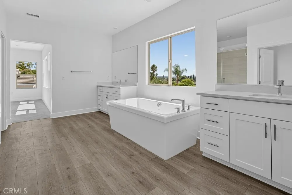 462 Citrus Oak Road