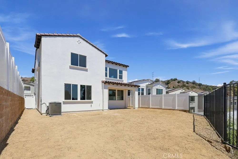 462 Citrus Oak Road