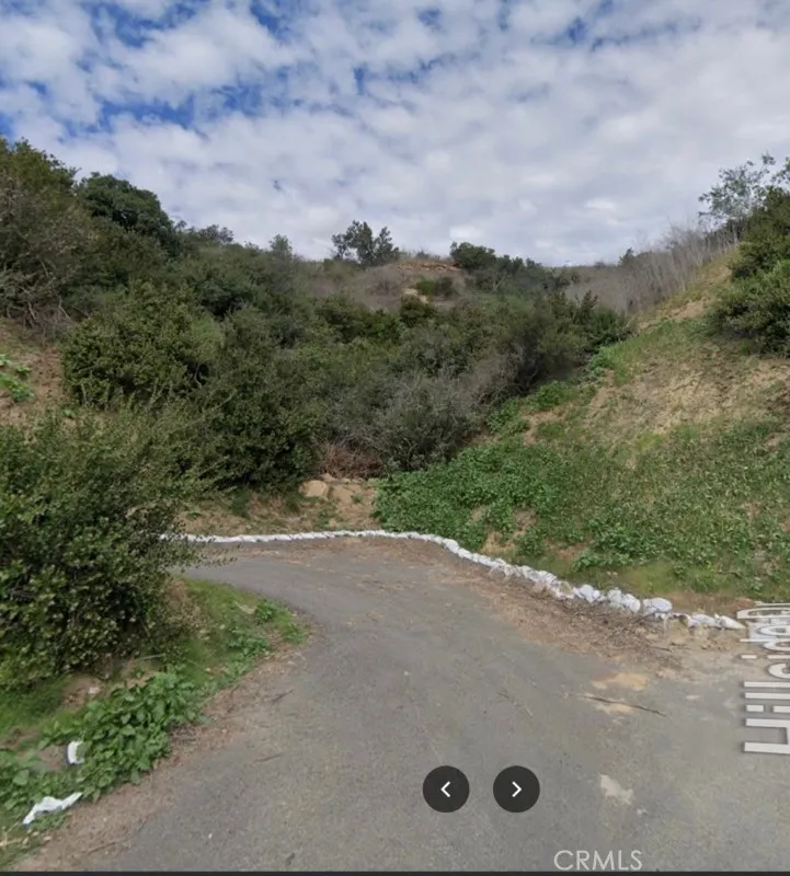 0 Hillside