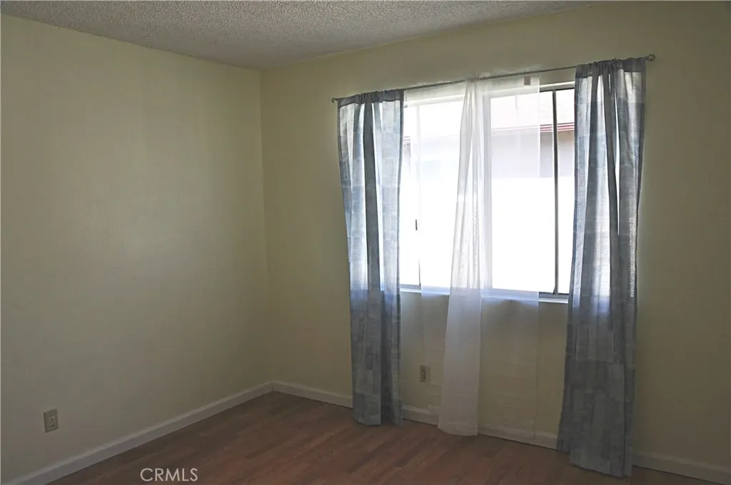 1102 W Calle Del Sol