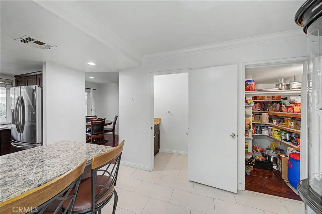 13038 Parkview