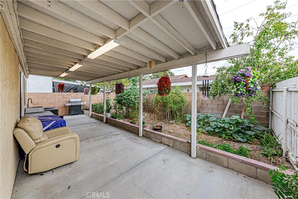 13038 Parkview