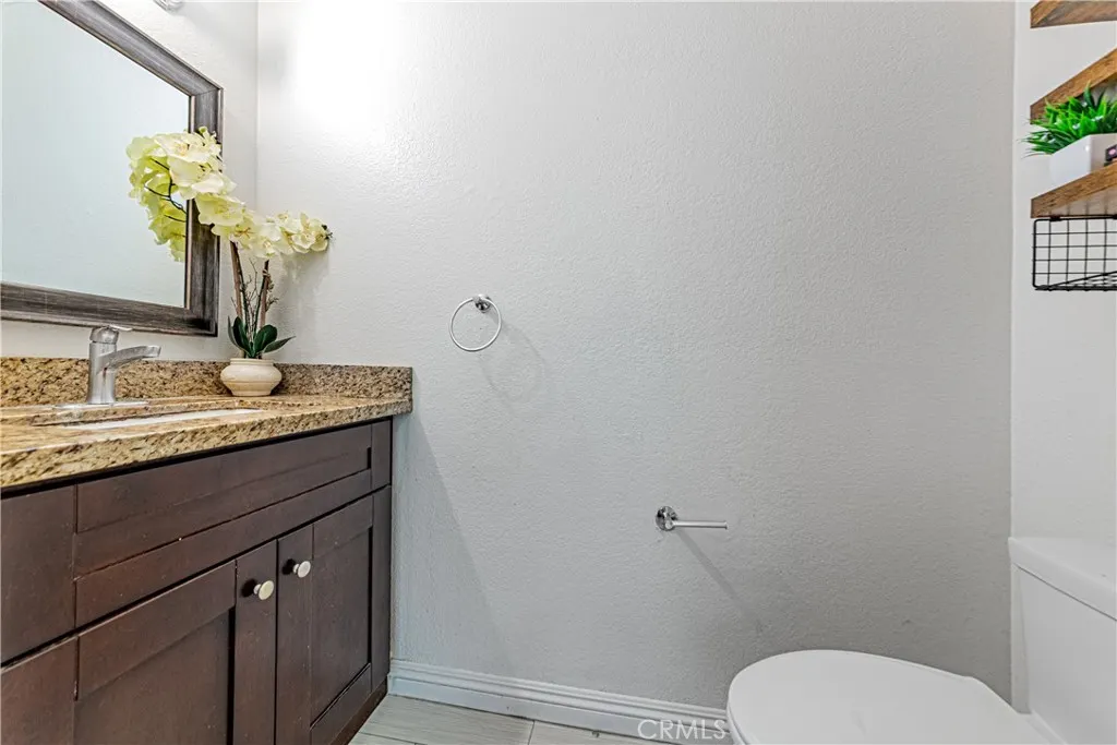 13038 Parkview