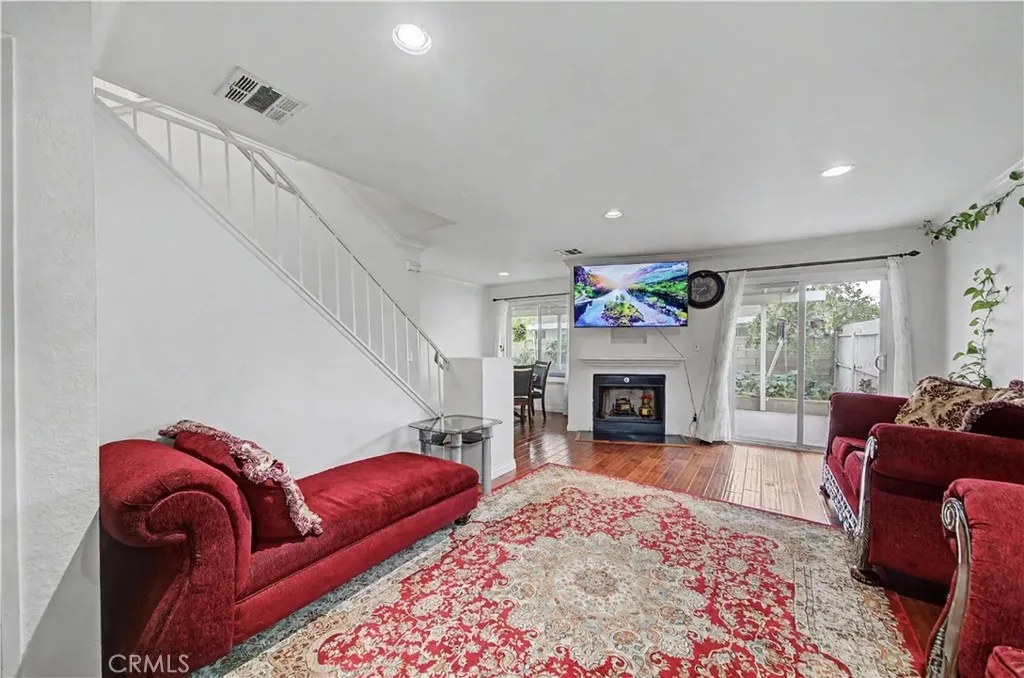 13038 Parkview