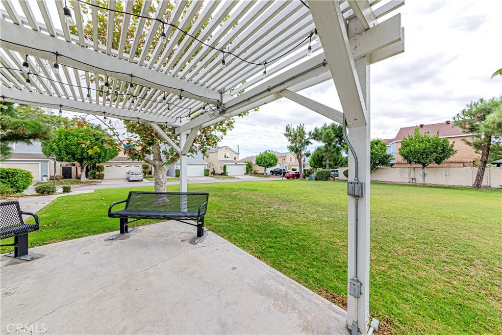 13038 Parkview