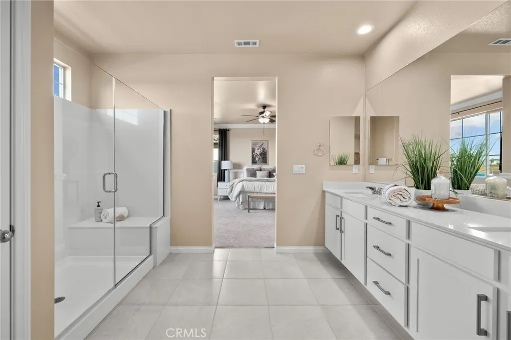 3121 E Silver Sky Drive