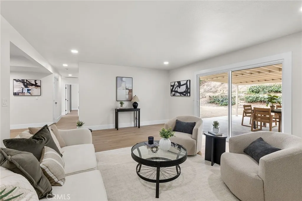 227 N Pintado Drive