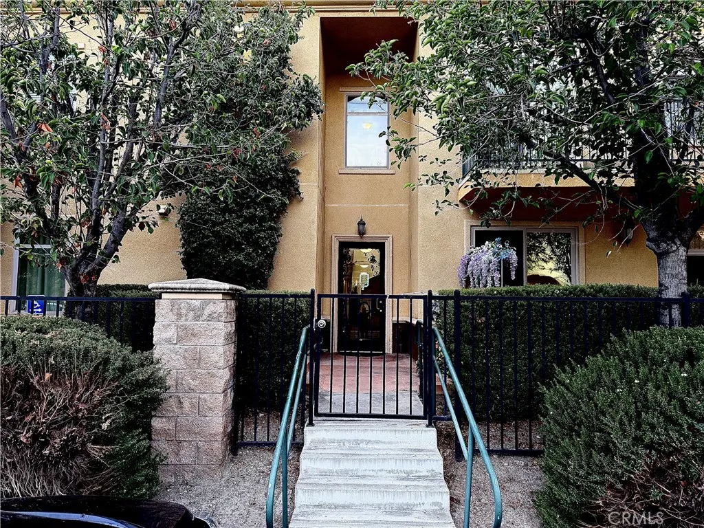 13798 Roswell #A258