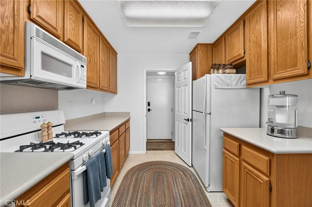 1014 N Turner #248