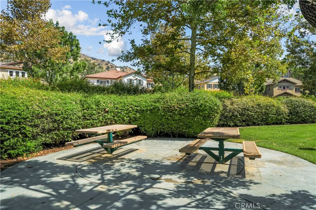 22 River Rock Court