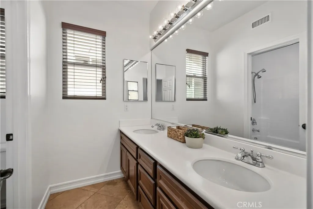 22 River Rock Court