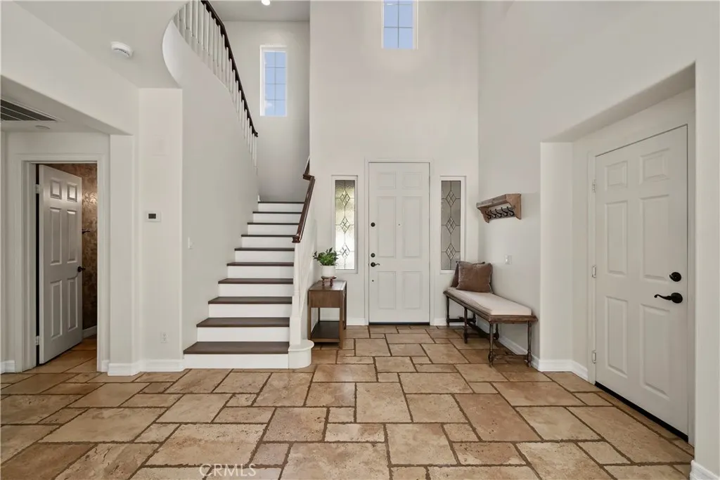 22 River Rock Court