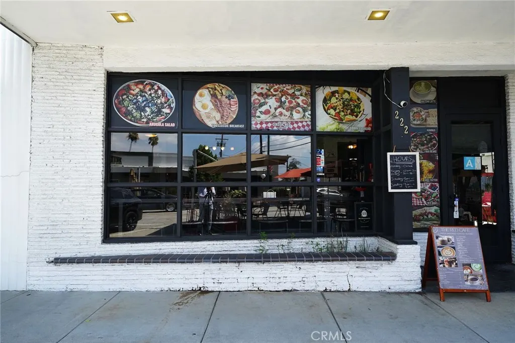 222 N Glendora Ave