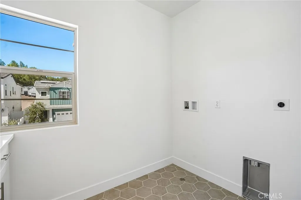474 Citrus Oak Road