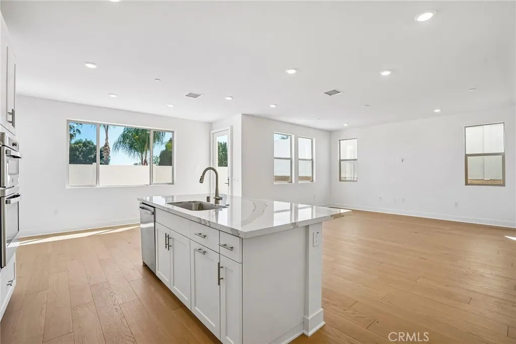 474 Citrus Oak Road