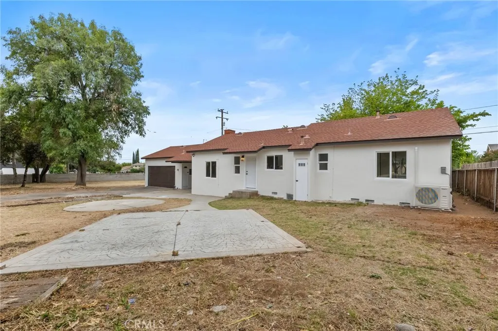 736 N Walnut Avenue