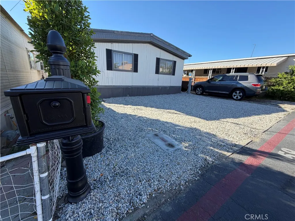 402 E Foothill Blvd SPC 59