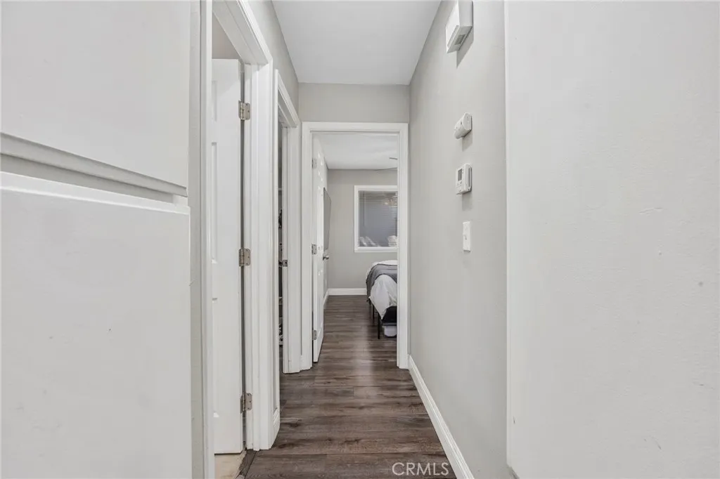 1168 W Calle Del Sol, #4
