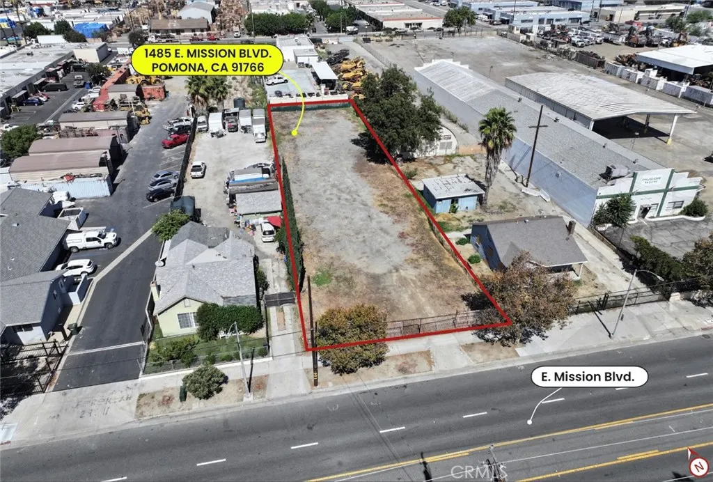 1485 E Mission