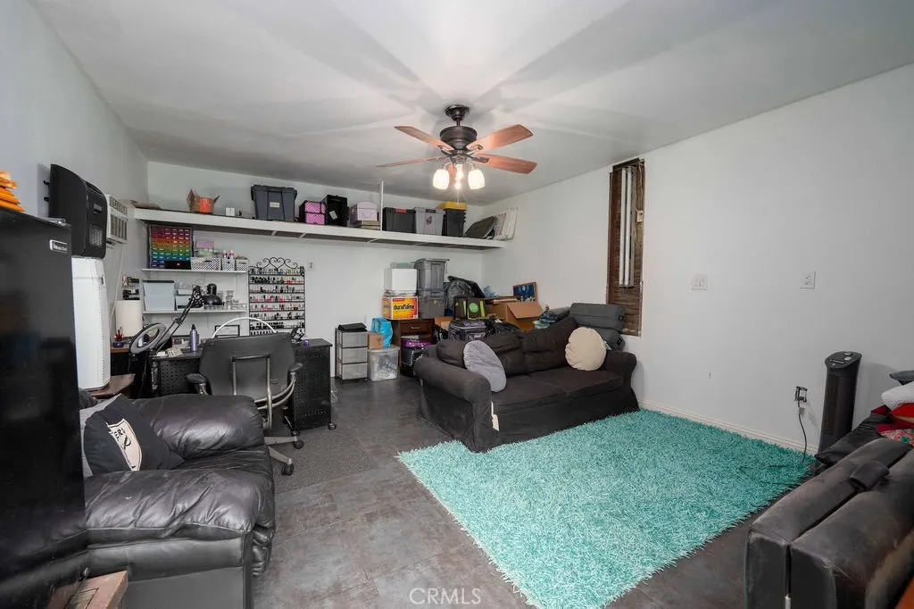 427 N Walnuthaven Drive