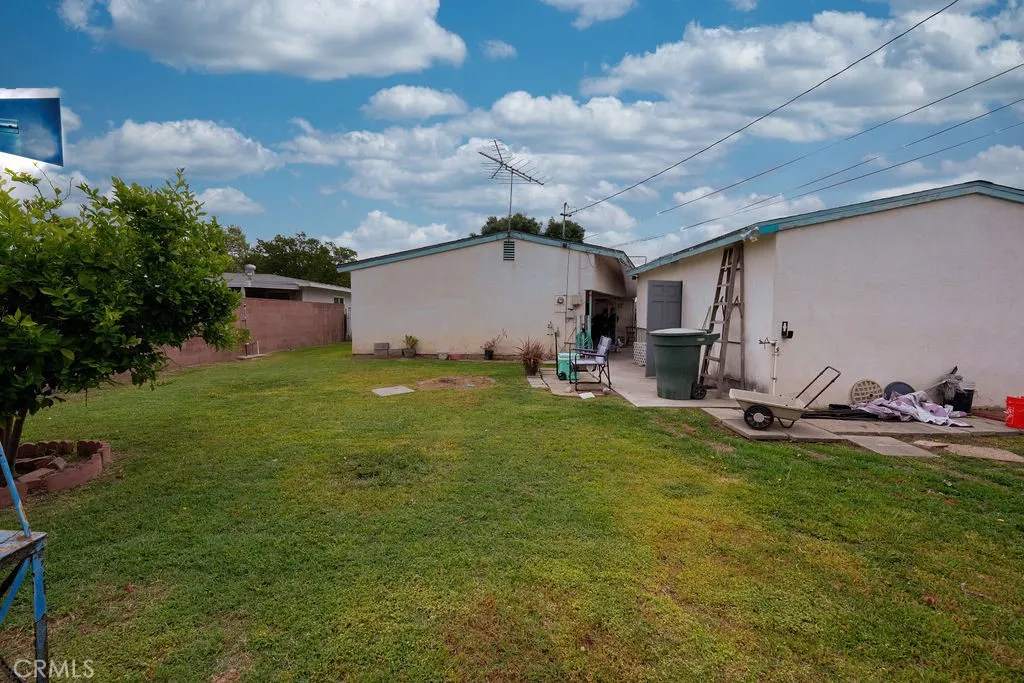 427 N Walnuthaven Drive