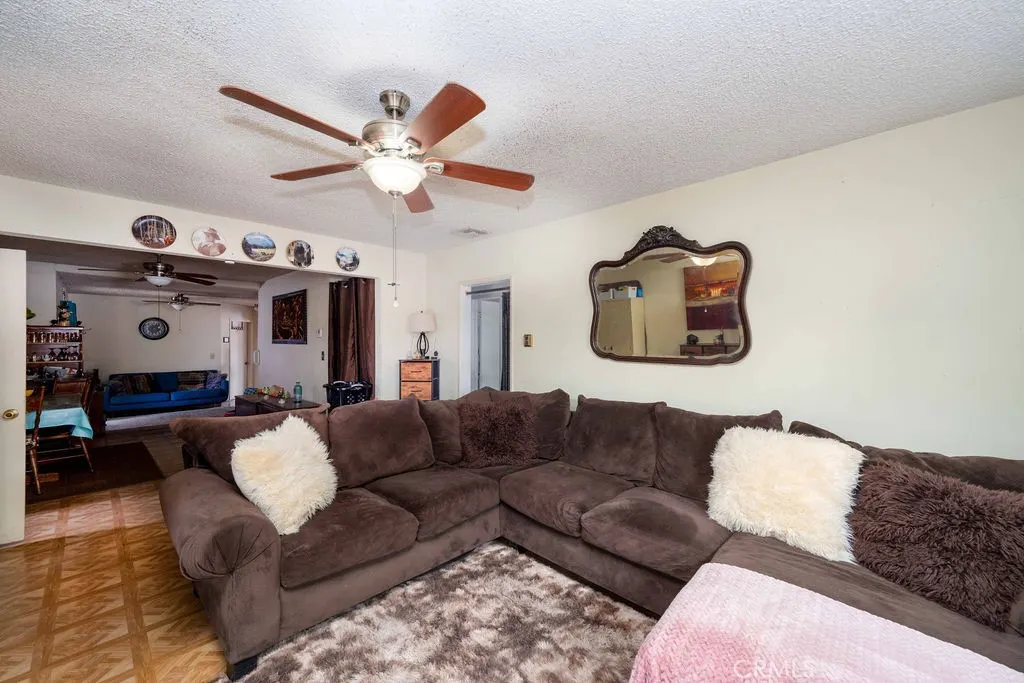 427 N Walnuthaven Drive