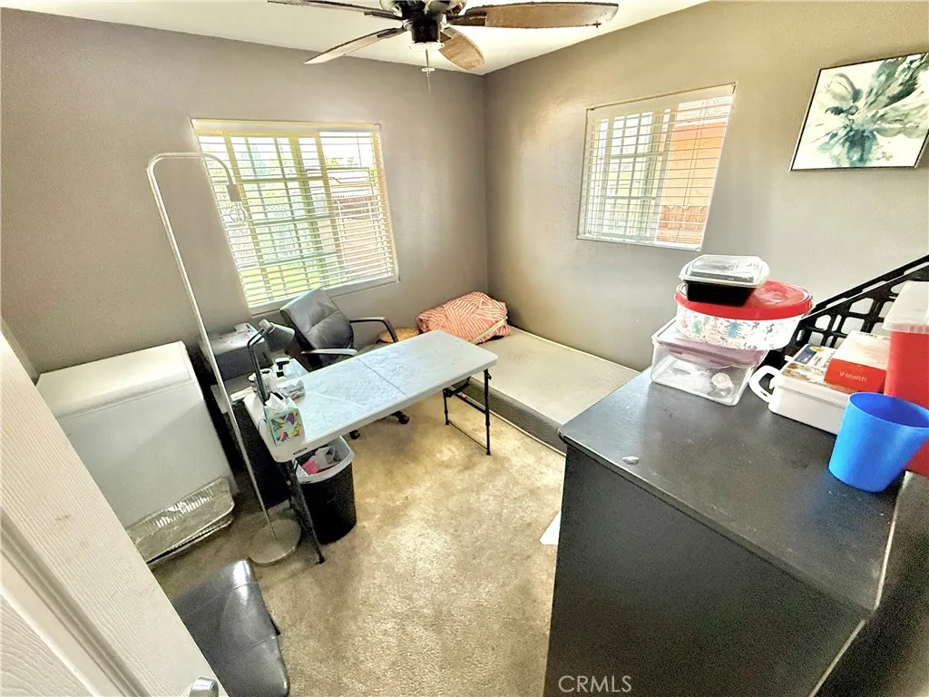 732 James Place