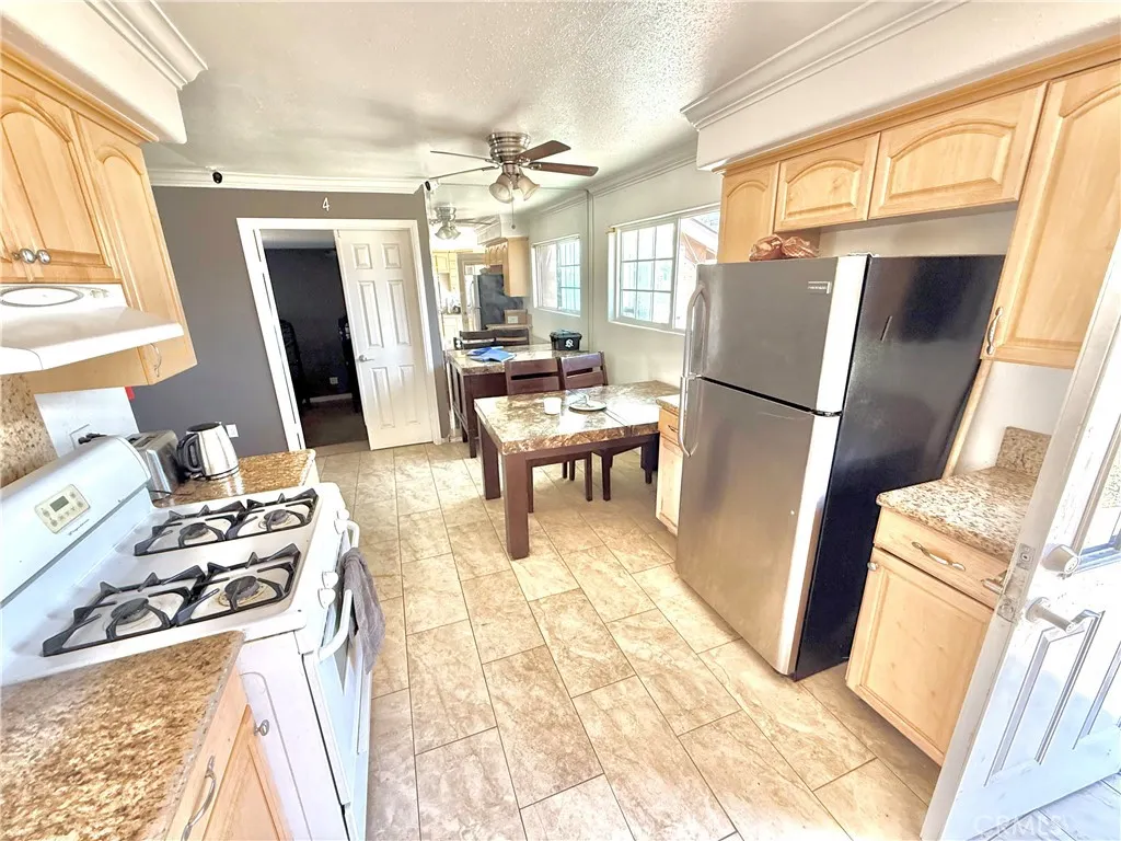 732 James Place
