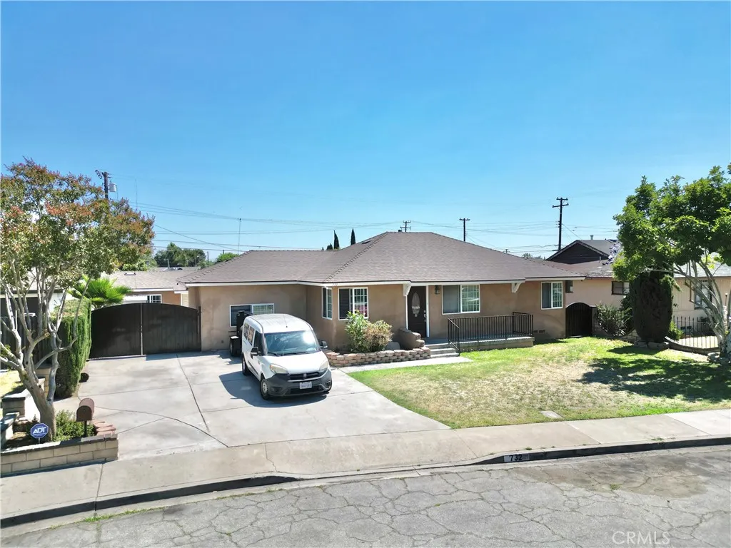 732 James Place