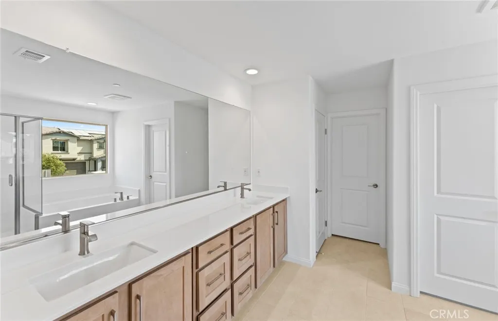 4230 South Hummingbird Paseo