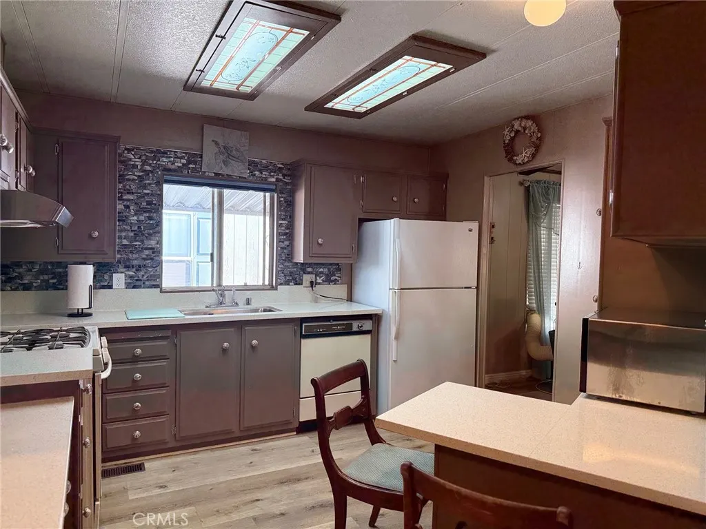 1045 N Azusa Ave, #44