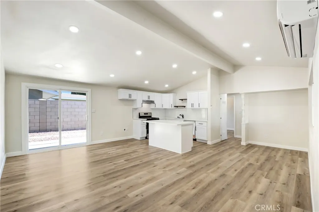 1115 Molinar Avenue