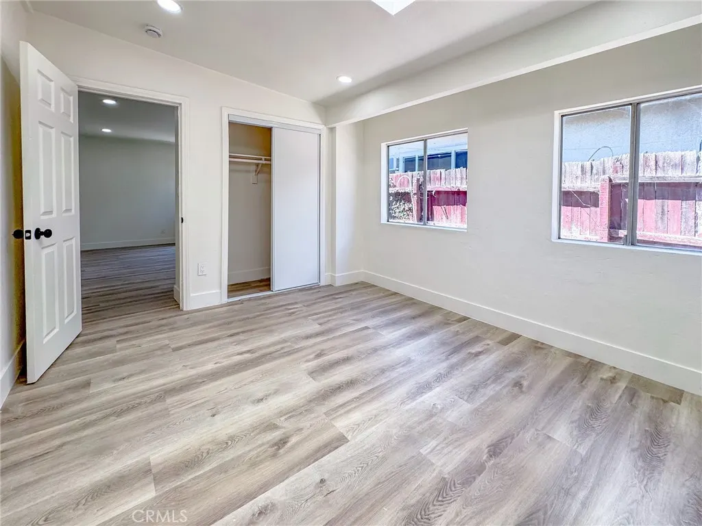 765 W Lexington Avenue