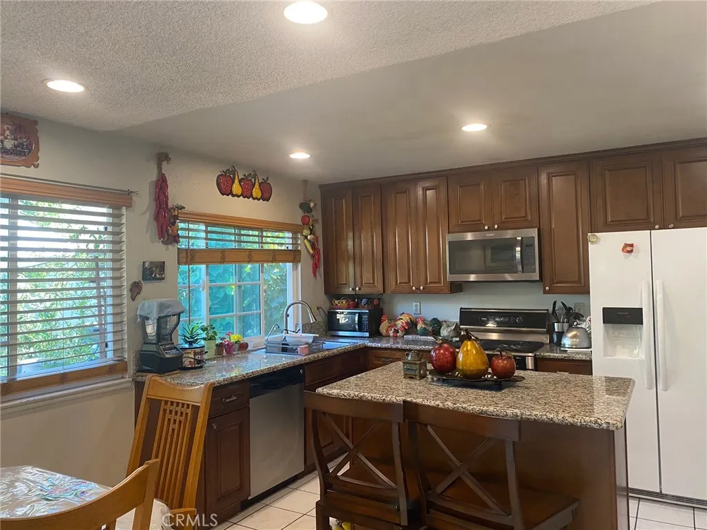 1949 S Palm Place