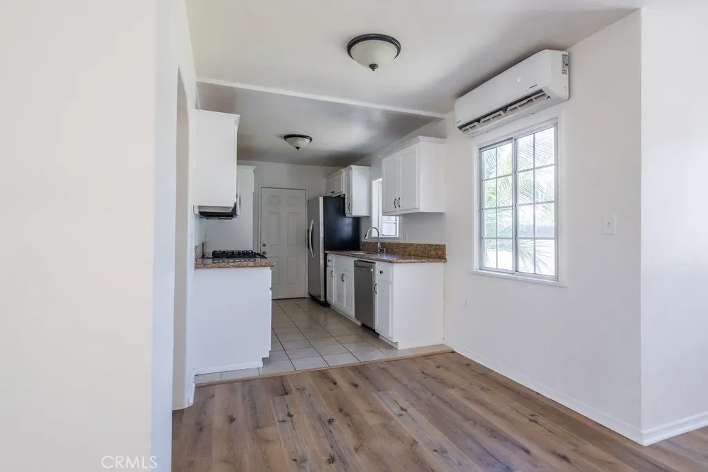 310 Wyland Way