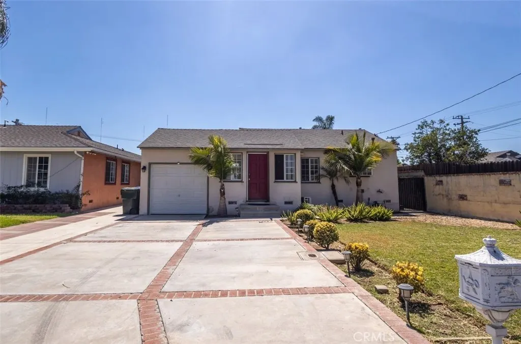 310 Wyland Way