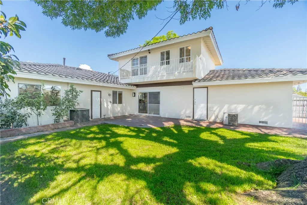 306 Ivy Court