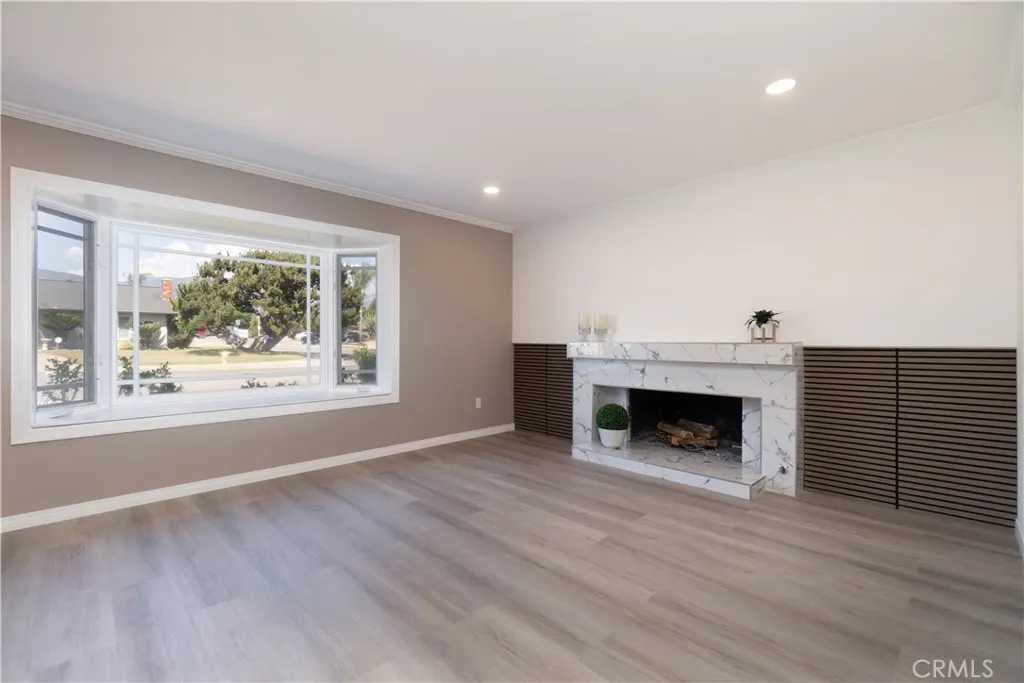 306 Ivy Court
