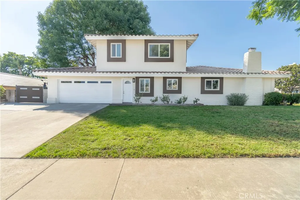 306 Ivy Court