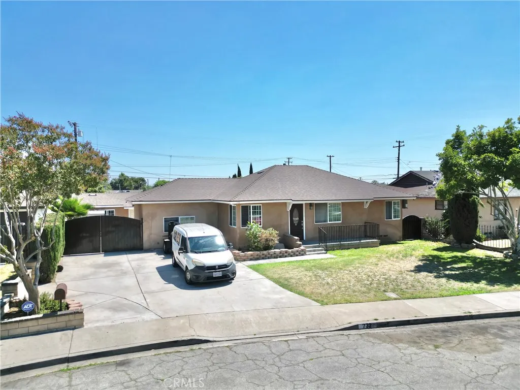732 James Place