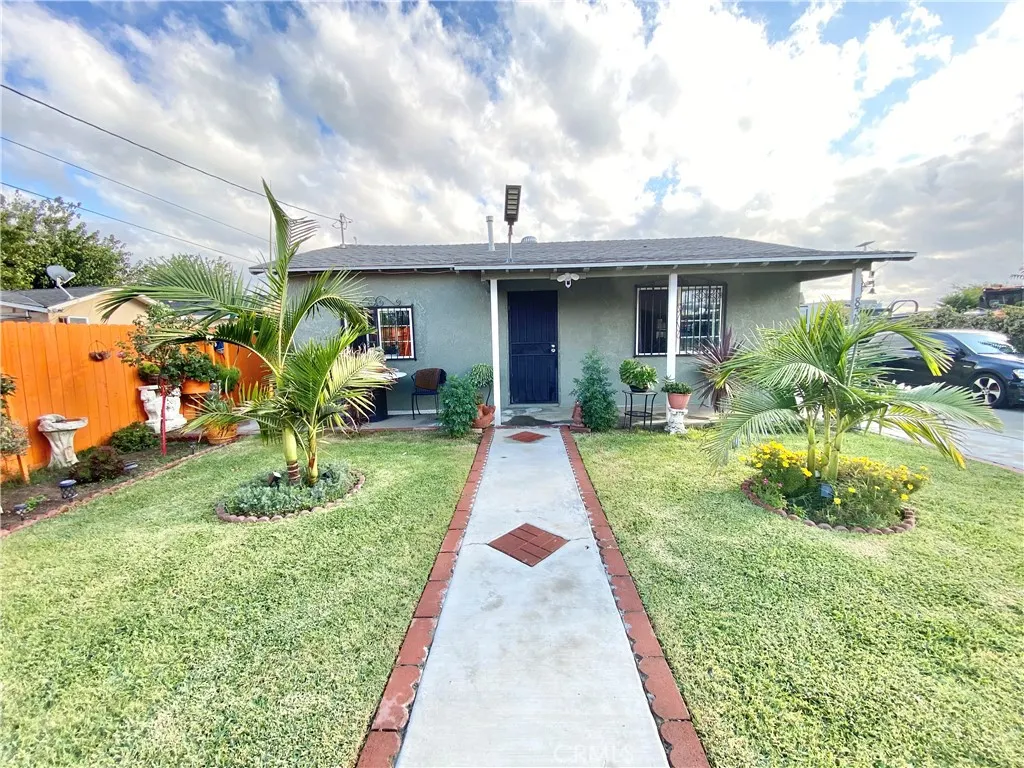830 E Emporia Street