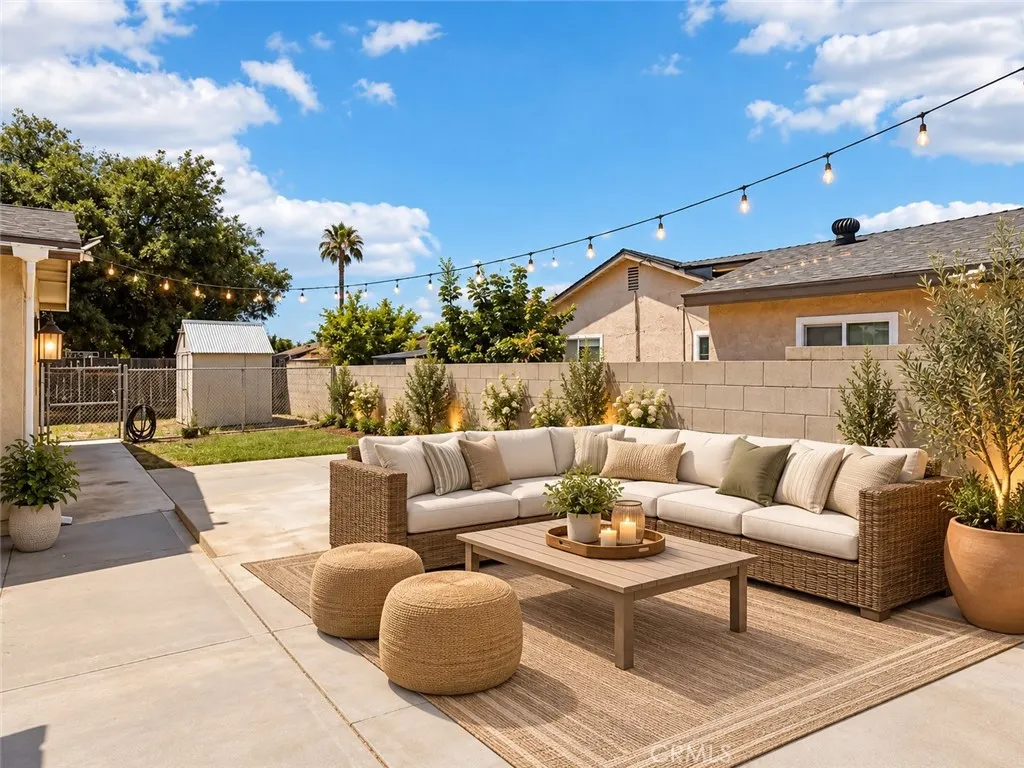4443 N Sunflower