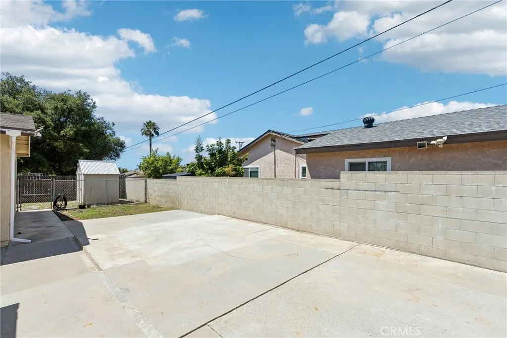 4443 N Sunflower