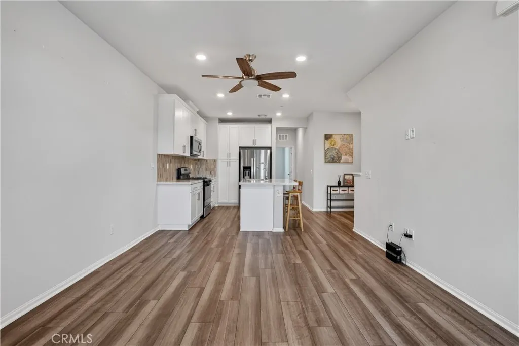 1750 Cayton Loop