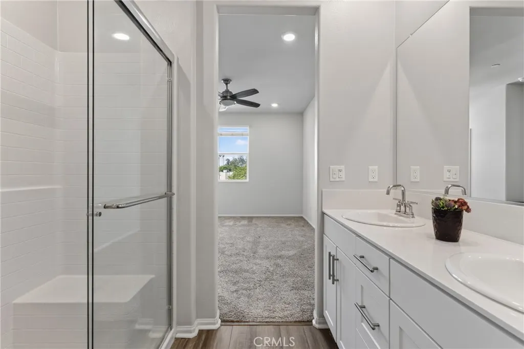 1750 Cayton Loop