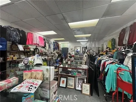 10949 Main St