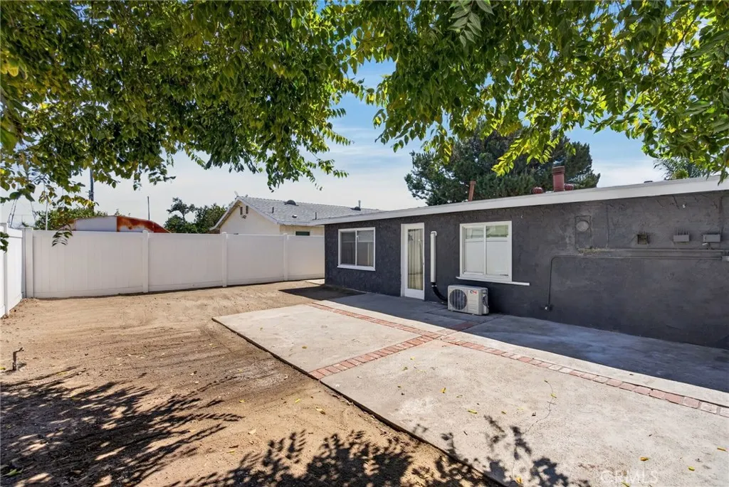13813 Clearcrest