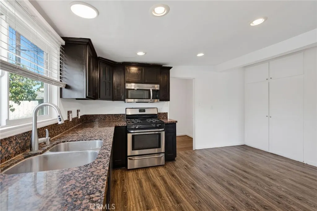 13813 Clearcrest